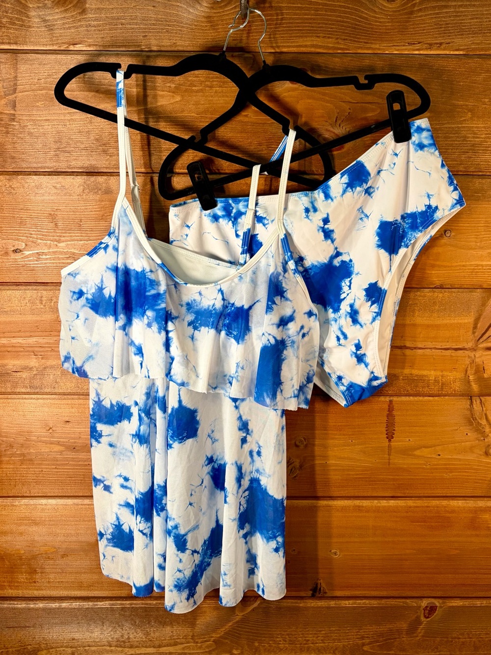 Blue and White Tie-Dye Two-Piece Swim Set Tankini Size 2XL 💕💙